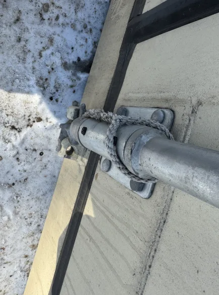 Read more about the article Kontener Morski – Wszystko, Co Musisz Wiedzieć o Transportowaniu i Przechowywaniu